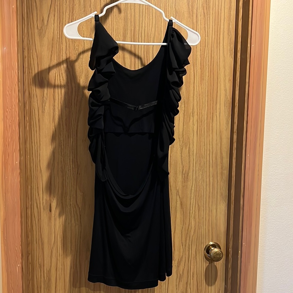 Backless ruffle dress